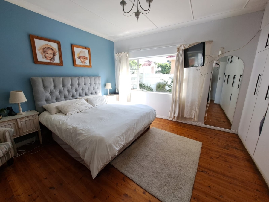 3 Bedroom Property for Sale in Nahoon Valley Park Eastern Cape